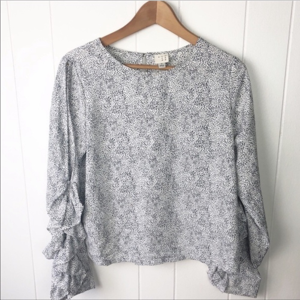 A New Day ruffle sleeve white and black blouse